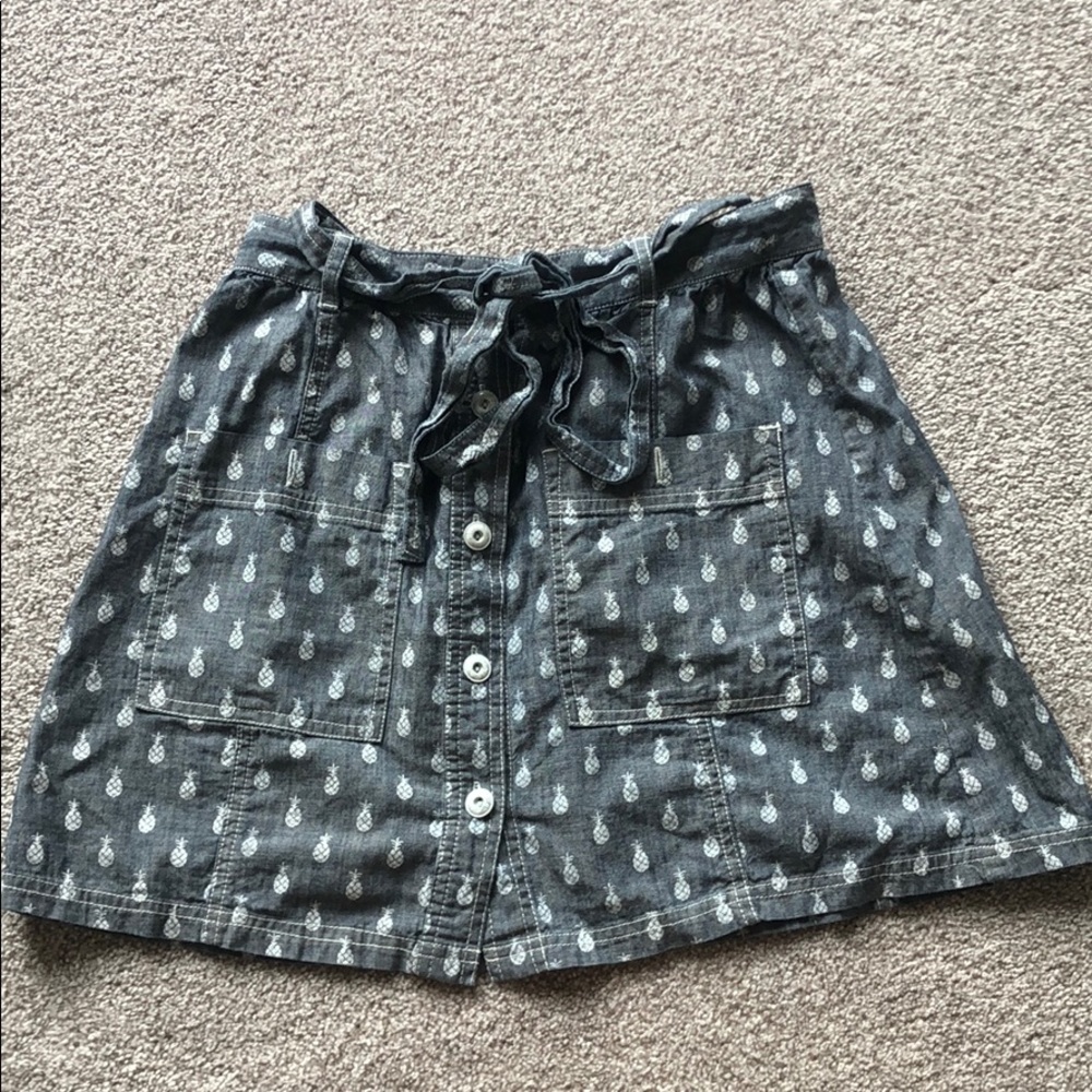 Pineapple belted keds skirt!
